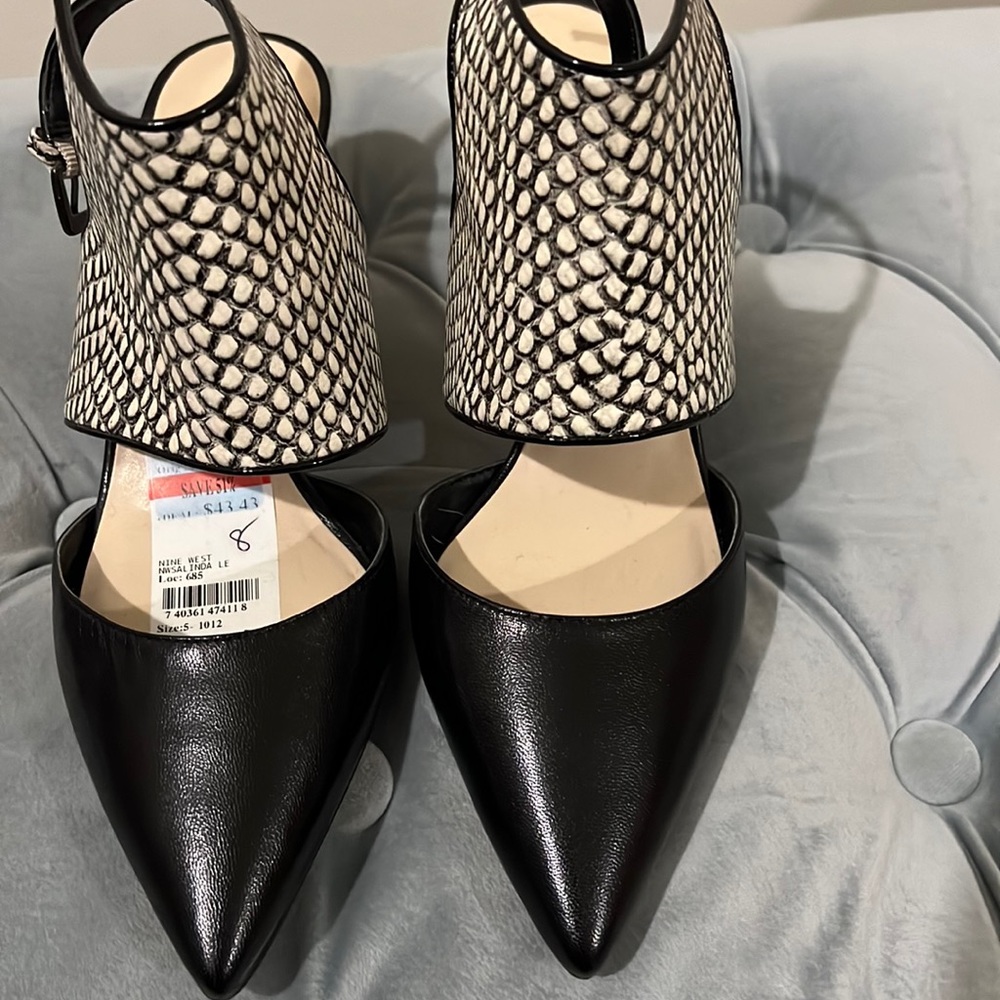 Gently worn Nine West shoe Size 8